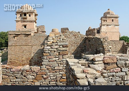 
                Fort, Chittorgarh                   