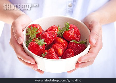 
                Erdbeeren, Obstschale                   