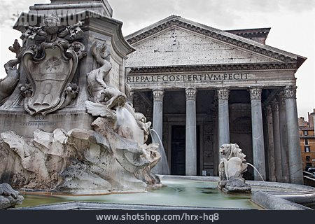 
                Rom, Pantheon, Piazza Della Rotonda                   