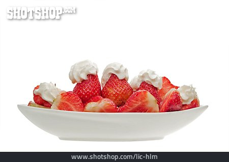 
                Dessert, Erdbeere, Schlagsahne                   