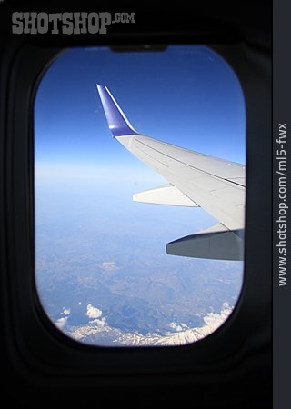 
                Tragfläche, Flugzeugfenster, Fensterplatz                   