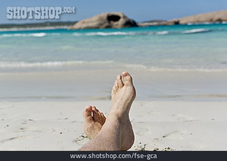 
                Barfuß, Entspannen, Strandurlaub                   