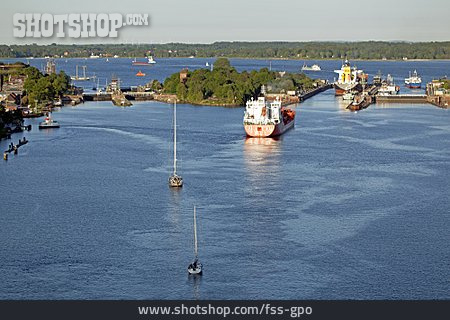 
                Frachtschiff, Nord-ostsee-kanal, Schiffsverkehr                   