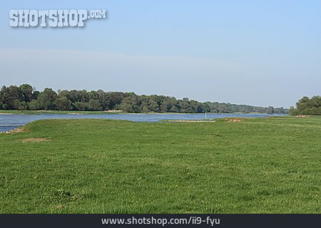 
                Flusslandschaft, Elbe, Flussaue                   
