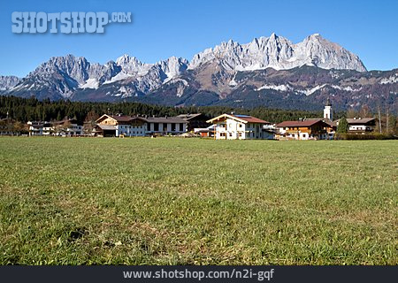 
                Dorf, Gebirge, Tirol, Wilder Kaiser                   