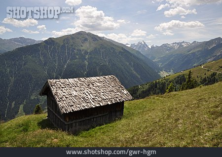 
                Almhütte, Stubaier Alpen, Sellraintaler Höhenweg                   