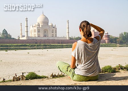 
                Frau, Sehenswürdigkeit, Weltkulturerbe, Taj Mahal                   
