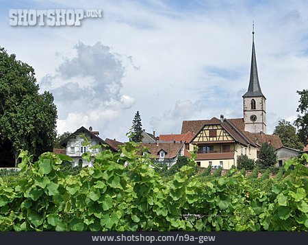 
                Dorf, Mittelbergheim                   