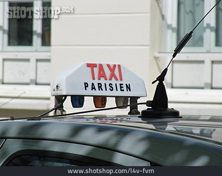 
                Taxi, Paris                   