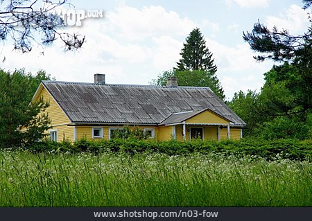 
                Wohnhaus, Holzhaus, Schwedenhaus                   