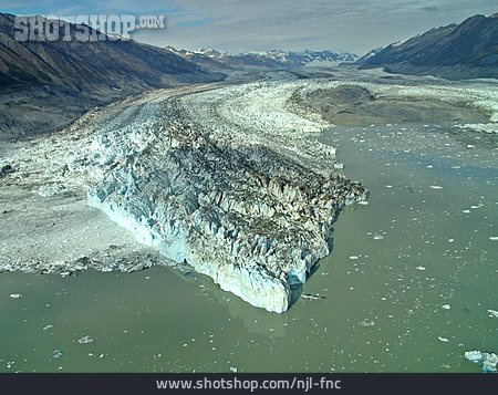 
                Gletscher, Gletschersee, Kluane-nationalpark                   