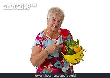 
                Seniorin, Gesunde Ernährung, Gemüse                   