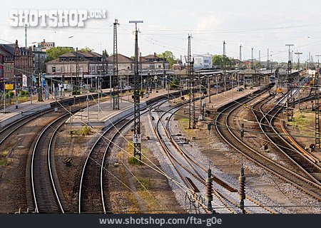 
                Schienenverkehr, Bahnhof, Offenburg                   