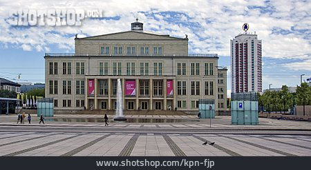 
                Leipzig, Opernhaus, Augustusplatz                   