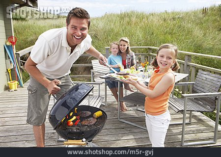 
                Broiling, Family, Family Vacations                   