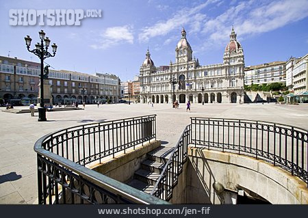 
                Rathaus, A Coruña                   