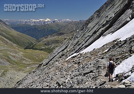 
                Wandern, Wanderer, Zillertaler Alpen, Pirchkogel                   