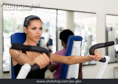 
                Junge Frau, Frau, Training, Fitnessstudio, Workout                   