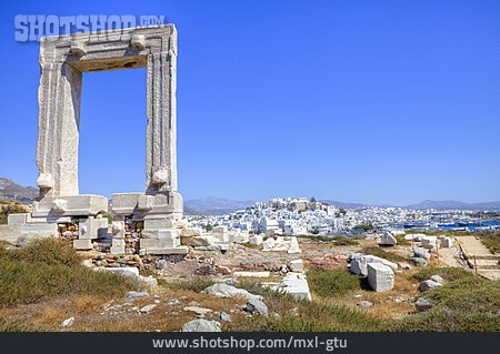 
                Naxos, Portara                   