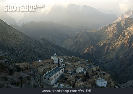 
                Berglandschaft, Oman, Hadschar-gebirge                   