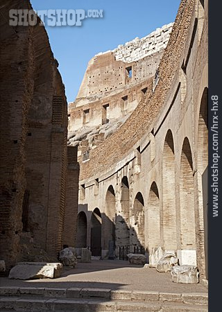 
                Ruine, Amphitheater, Kolosseum                   