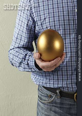 
                Reichtum, Wertvoll, Goldenes Ei                   