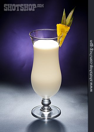 
                Cocktail, Pina Colada                   