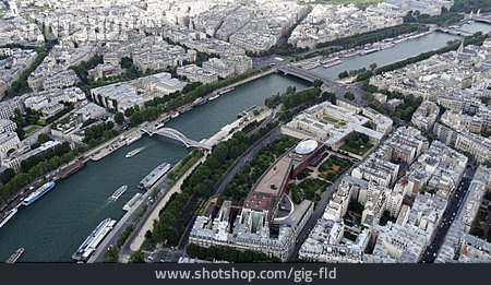 
                City View, Paris                   