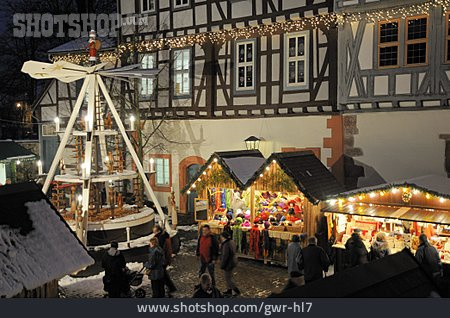 
                Weihnachtsmarkt, Michelstadt, Weihnachtspyramide                   
