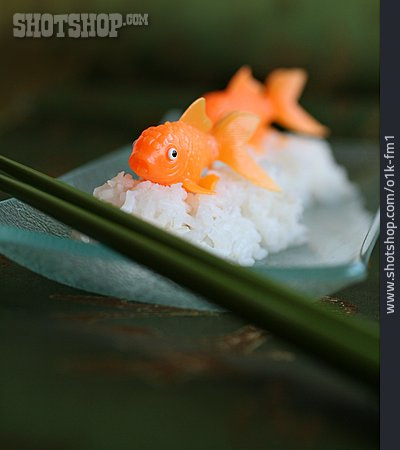 
                Humor & Bizarre, Sushi, Goldfish                   