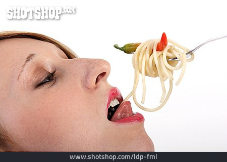 
                Genuss & Konsum, Spaghetti, Feurig                   