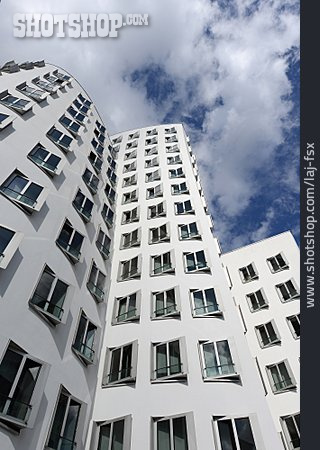 
                Haus, Hochhaus, Gehry, Neuer Zollhof                   
