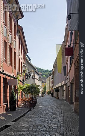 
                Gasse, Freiburg Im Breisgau                   