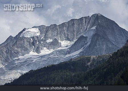 
                Alpen, Dolomiten, Felsmassiv                   