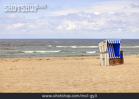 
                Strandkorb, Strandurlaub                   