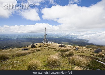 
                Neuseeland, Sendemast, Mount Taranaki                   