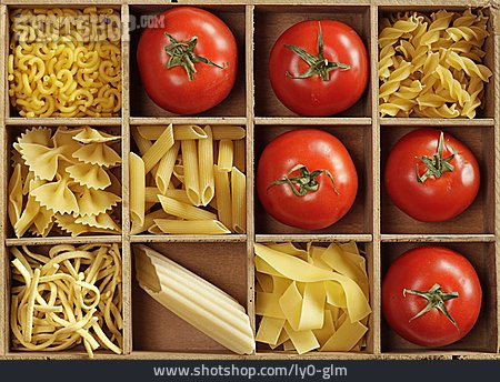 
                Tomaten, Pasta, Italienische Küche                   