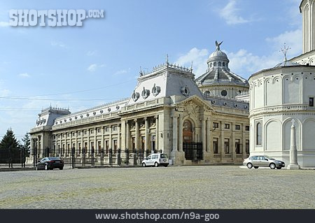 
                Bukarest, Patriarchenpalast                   