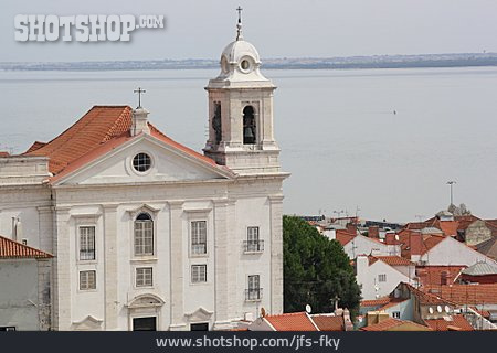 
                Lisbon, Alfama, Santo Estevao                   