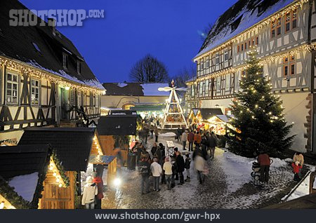 
                Weihnachtsmarkt, Michelstadt                   