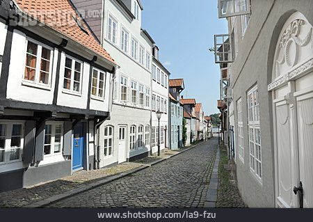 
                Gasse, Flensburg, Häuserreihe                   