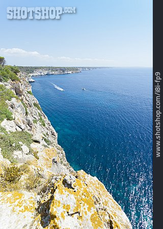 
                Küste, Felsküste, Mittelmeer, Balearen, Menorca                   