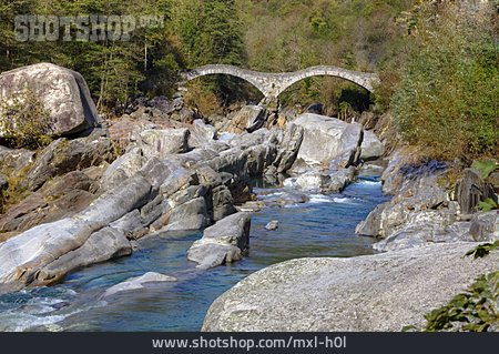 
                Verzasca, Wildfluss, Ponte Dei Salti                   