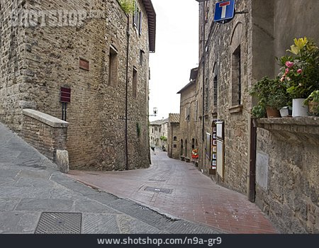 
                Altstadt, Gasse, San Gimignano                   