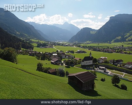 
                Tirol, Zillertal, Mayrhofen, Hippach                   
