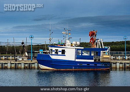 
                Boot, Fischerboot, Kutter, Fischkutter                   