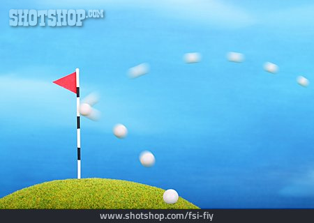 
                Golfplatz, Golfball, Green, Zielflagge                   