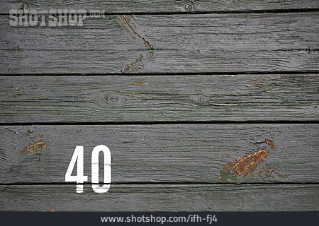 
                Holz, 40                   