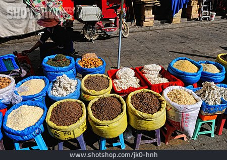 
                Marktstand, Bazar                   