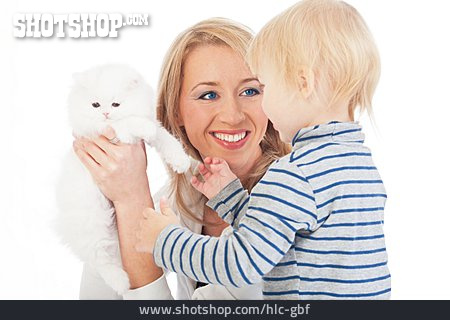 
                Kind, Mutter, Haustier, Katze, Katzenbaby                   